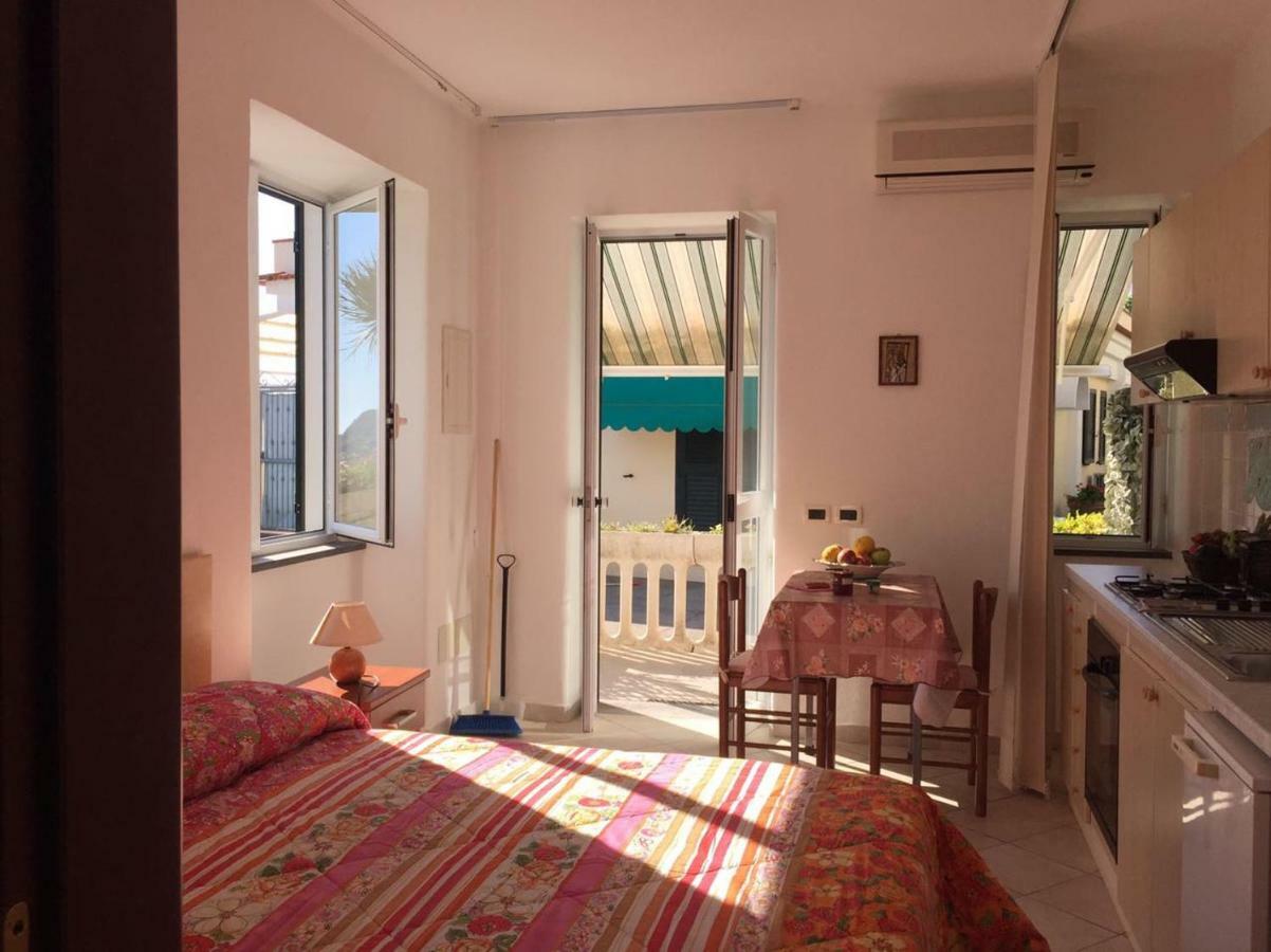 Casa Ischitana Apartment Forio  Luaran gambar